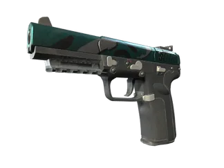 Five-SeveN | Fowl Play (Battle-Scarred)