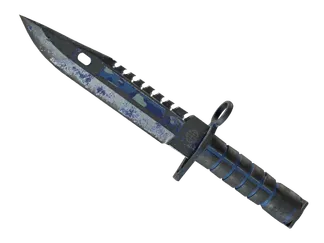 ★ M9 Bayonet | Bright Water (Battle-Scarred)