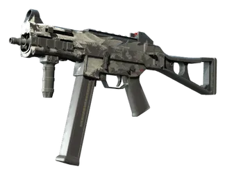 StatTrak™ UMP-45 | Arctic Wolf (Battle-Scarred)